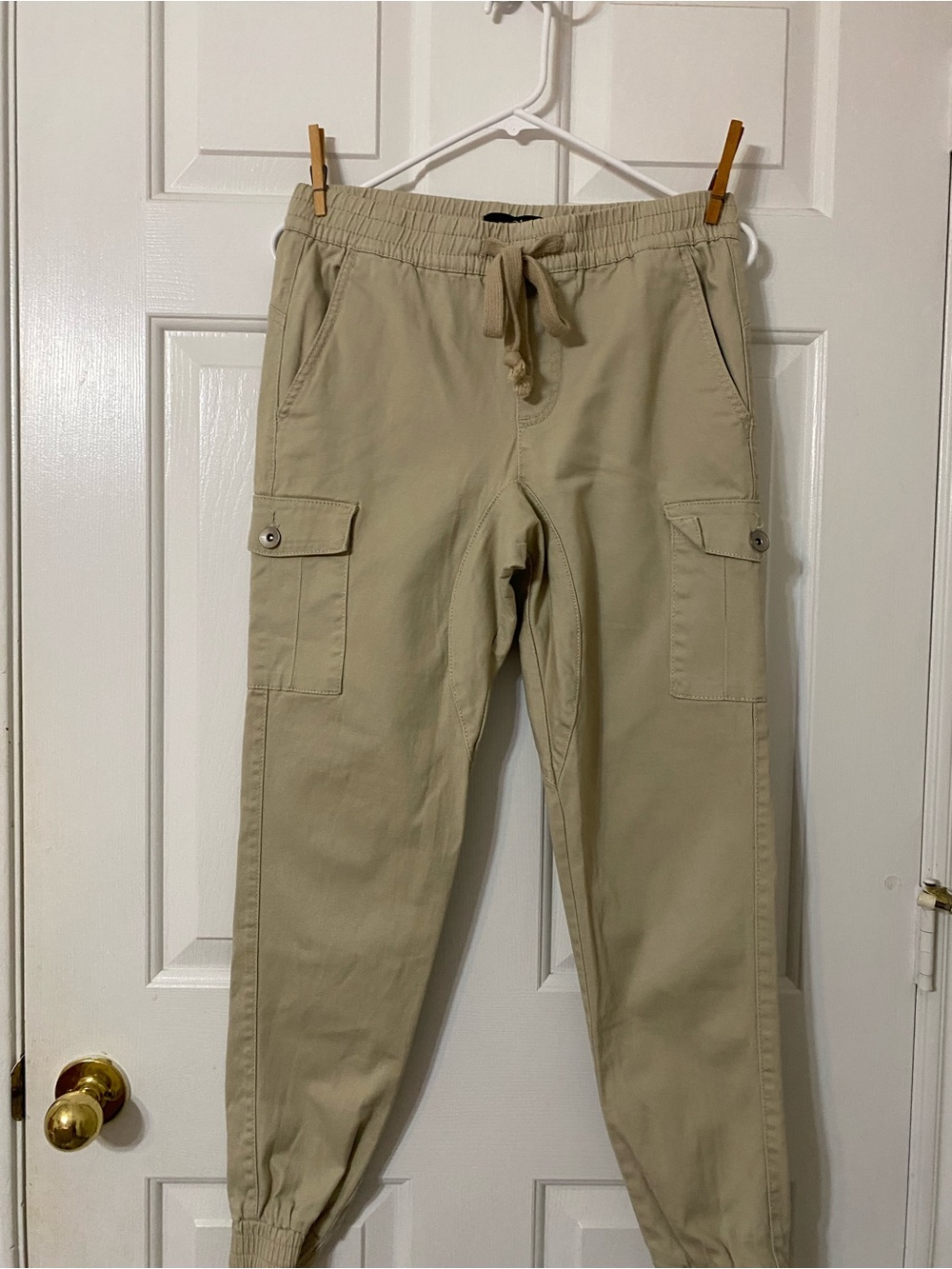Women’s Cargo Jogger Pants - Khaki
